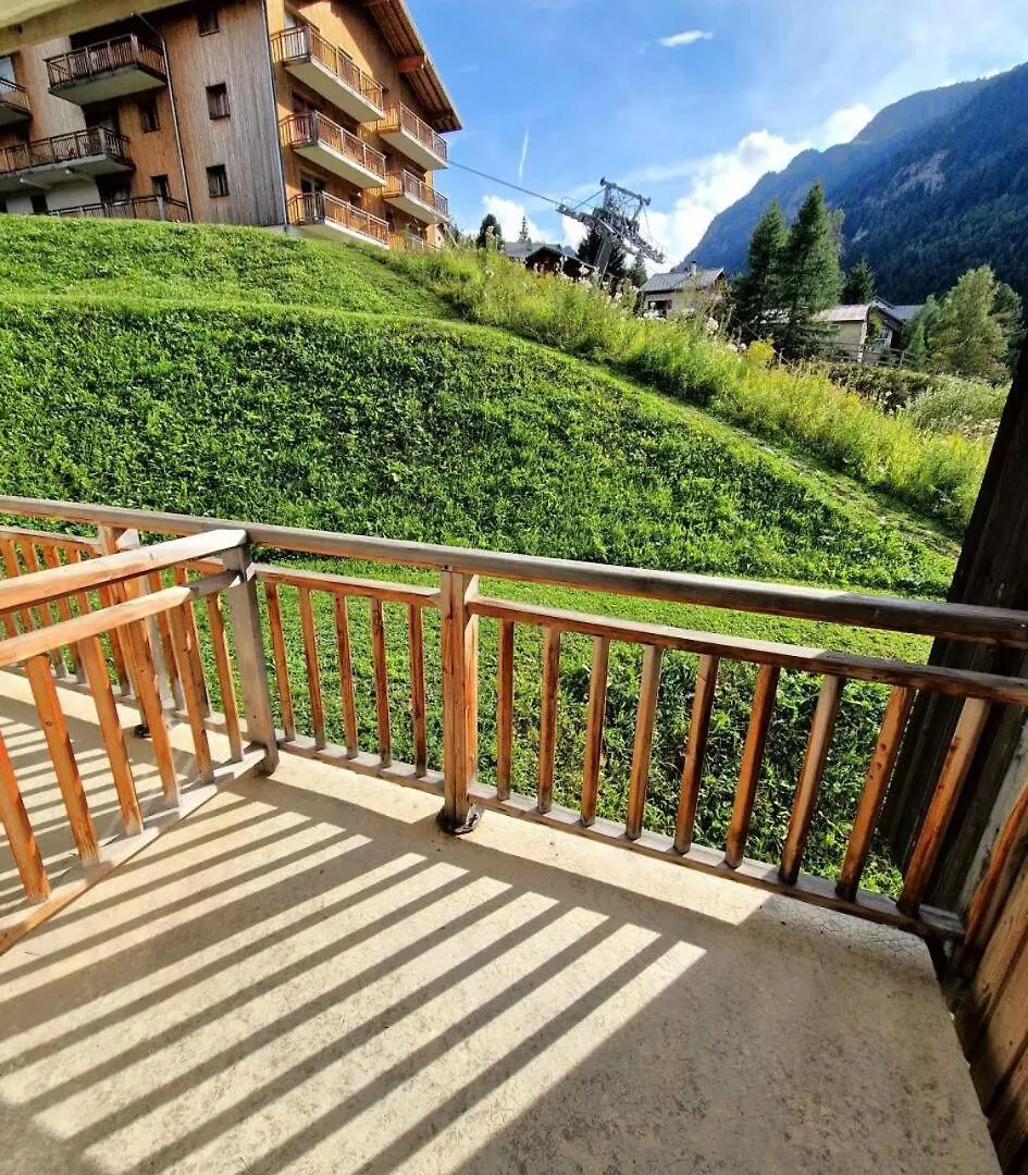 Chalets De Florence - 2 Pieces+Cabine 4/6 Personnes Bien Place Mae-2928 Modane Apartment